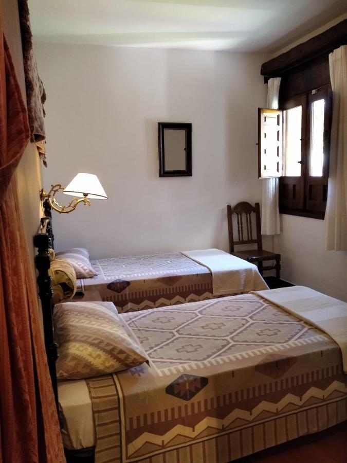 La Troje Oropesana Guest House Eksteriør bilde