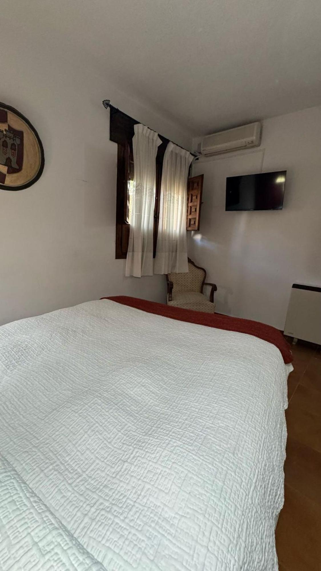 La Troje Oropesana Guest House Eksteriør bilde